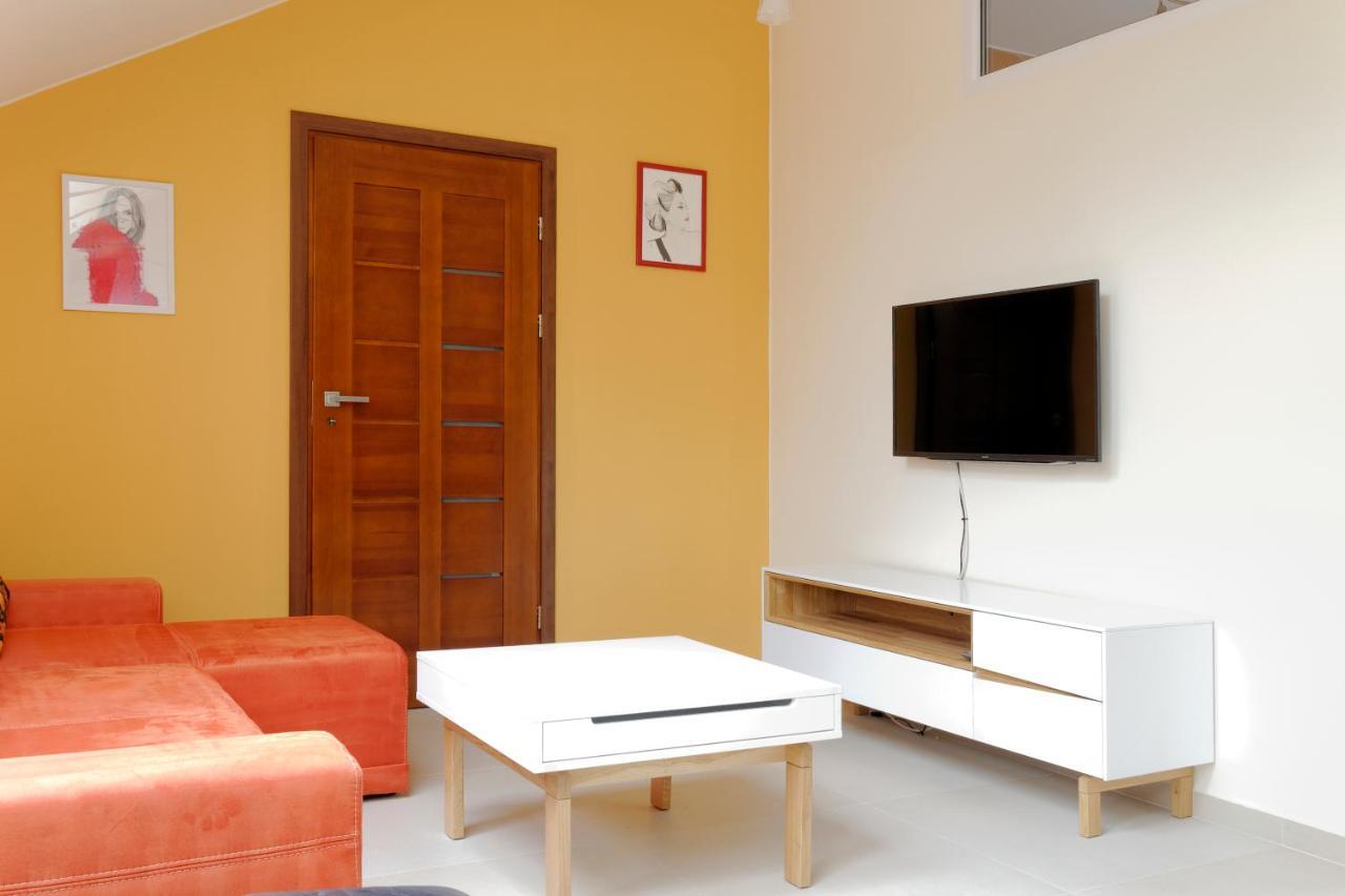 Modern apartment in Jawiszowice Exterior foto
